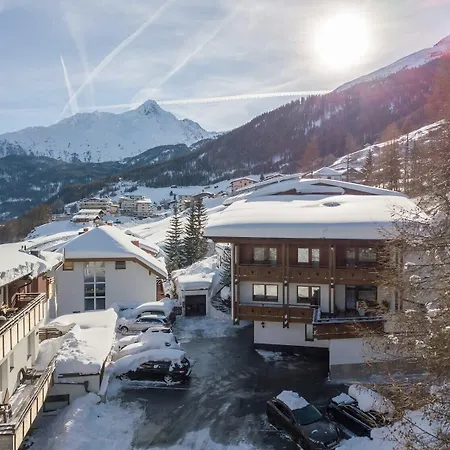 Alpin Appartement *
