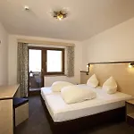 Alpin * Ζόλντεν