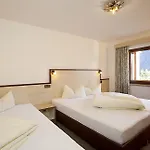 Alpin * Ζόλντεν